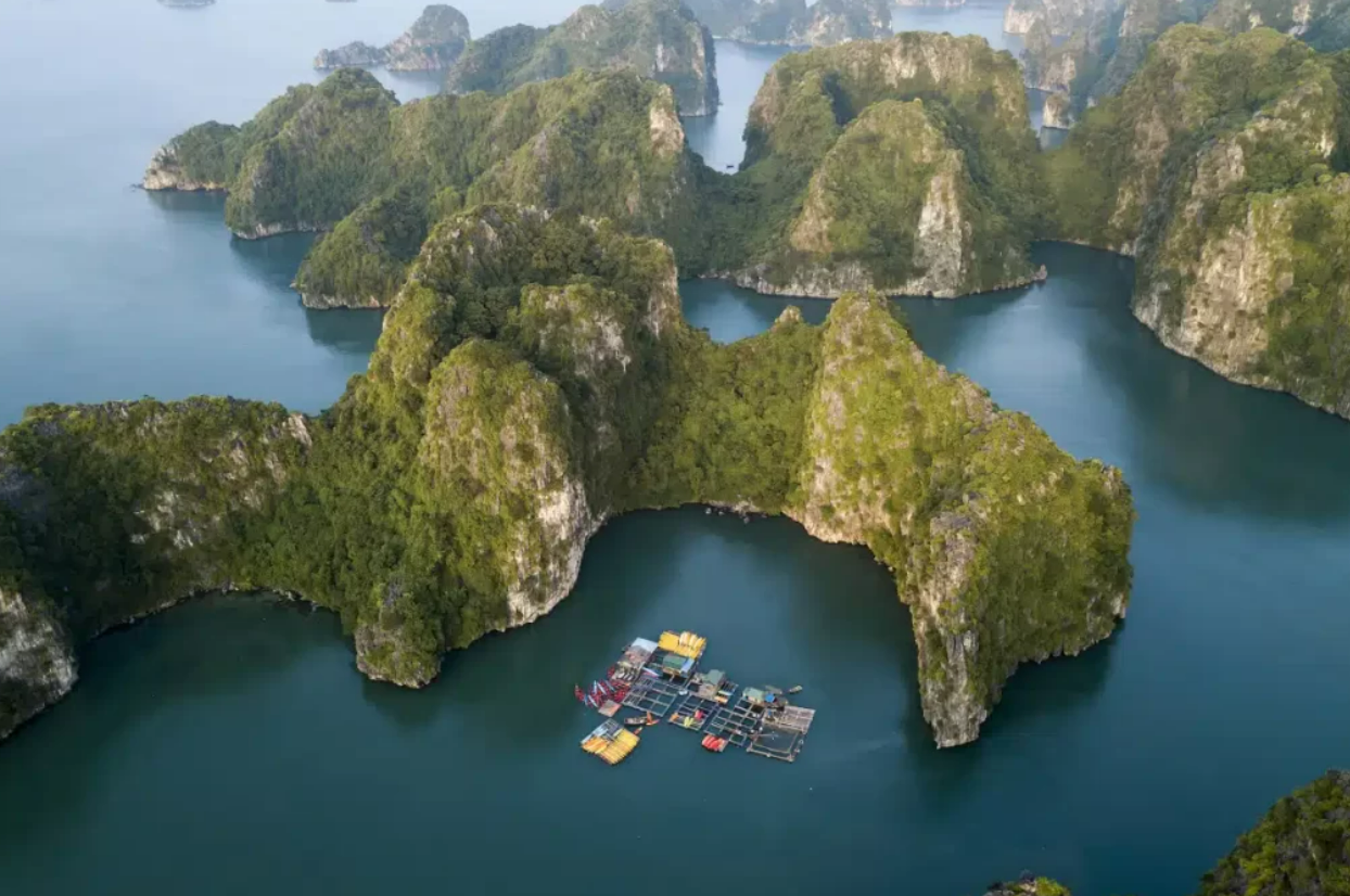 Ha Long Bay